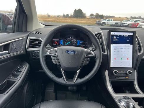 Certified 2024 Ford Edge SEL w/ Convenience Package image 21