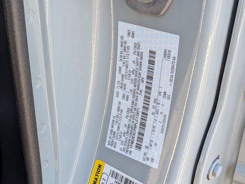 Used 2023 Ford Bronco Badlands w/ Sasquatch Package image 32