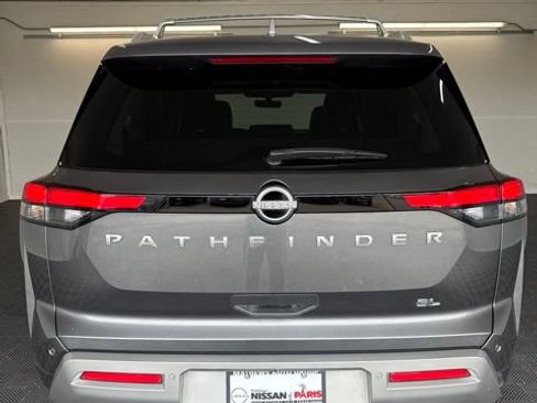 Used 2025 Nissan Pathfinder SL w/ Lighting Package (N92) FWD image 29