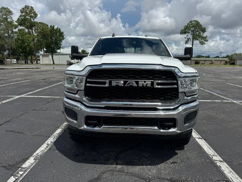 Used 2021 RAM 2500 Tradesman AWD/4WD image 3
