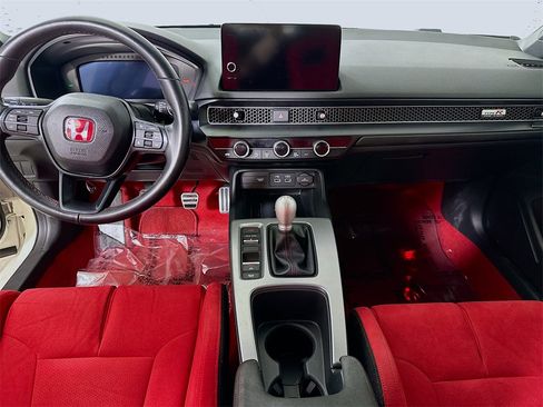 Used 2023 Honda Civic Type R image 17