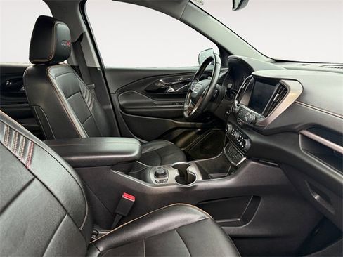 Used 2023 GMC Terrain AT4 image 15