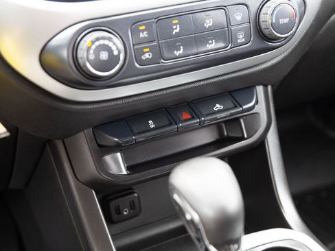 Certified 2022 Chevrolet Colorado LT w/ LT Convenience Package image 16