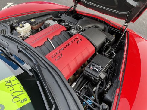 Used 2013 Chevrolet Corvette 427 w/ 1SC Preferred Equipment Group RWD image 70