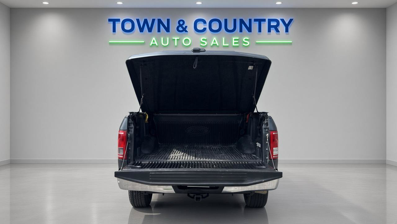 Used 2015 Ford F150 XLT w/ Equipment Group 301A Mid AWD/4WD image 24