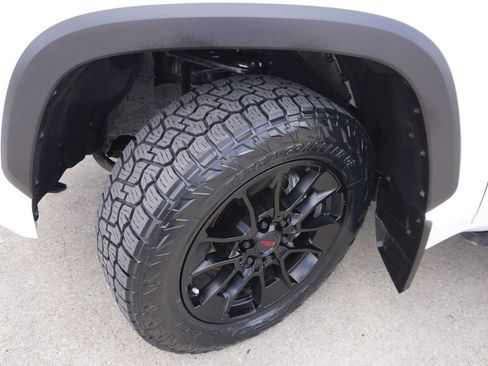 Used 2024 Toyota Tundra SR5 w/ SR5 Premium Package RWD image 29