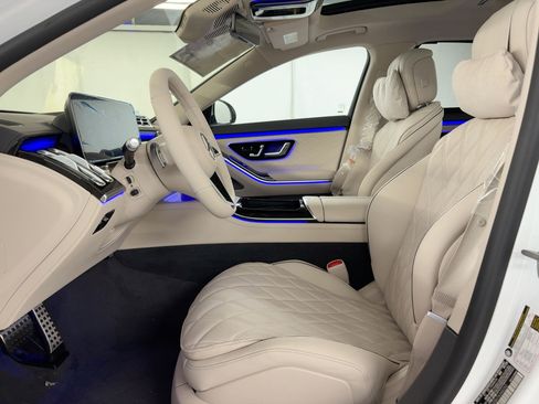 New 2026 Mercedes-Benz S 580e 4MATIC Sedan image 5