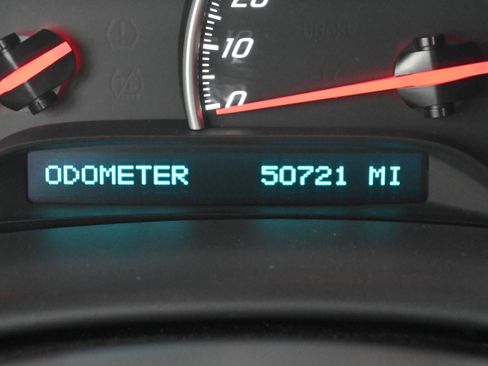 Used 2013 Chevrolet Corvette Convertible w/ 4LT Preferred Equipment Group image 27