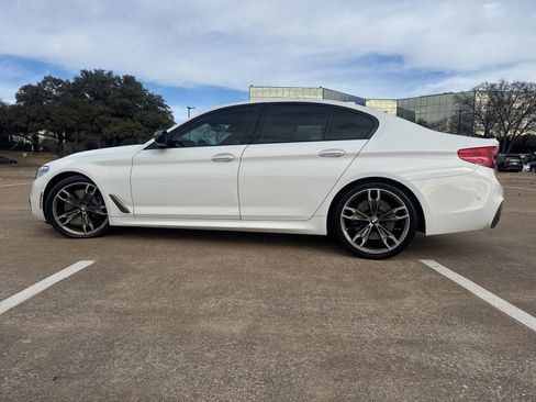 Used 2018 BMW M550i xDrive image 7