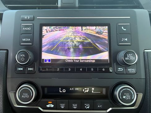 Used 2019 Honda Civic LX image 18