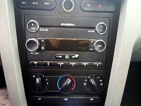 Used 2008 Ford Mustang GT image 29