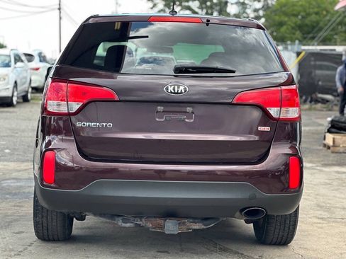 Used 2014 Kia Sorento LX AWD/4WD image 7