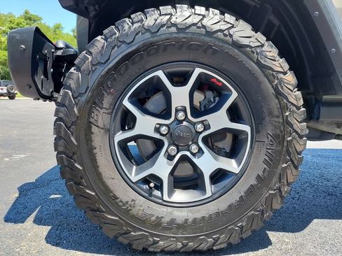Used 2023 Jeep Wrangler Unlimited Rubicon w/ Steel Bumper Group AWD/4WD image 34