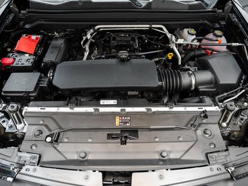 New 2026 Chevrolet Colorado W/T w/ WT Custom Package RWD image 17