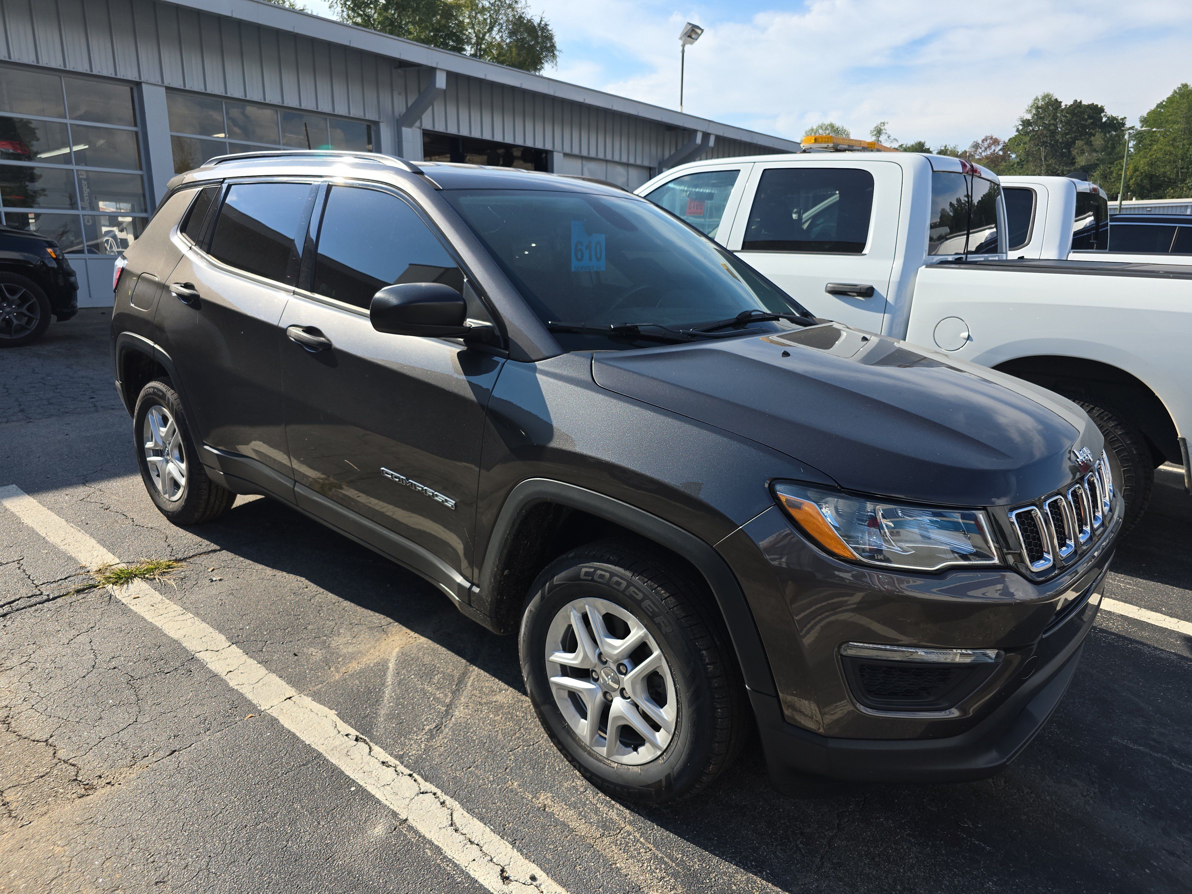 Used 2017 Jeep Compass Sport w/ Cold Weather Group AWD/4WD image 1