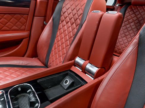 Used 2017 Bentley Flying Spur S W12 AWD/4WD image 94