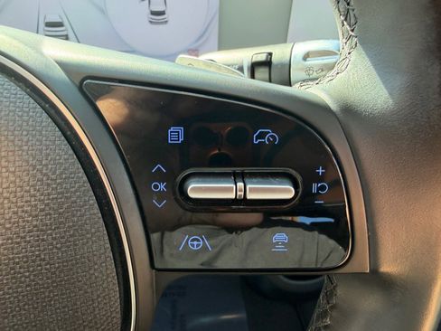 Used 2023 Hyundai Ioniq 5 SEL image 15