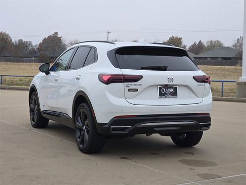 Used 2025 Buick Envision Sport Touring image 5