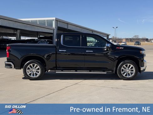 Used 2020 Chevrolet Silverado 1500 LTZ image 3