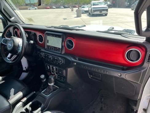 Used 2021 Jeep Wrangler Unlimited Rubicon AWD/4WD image 14