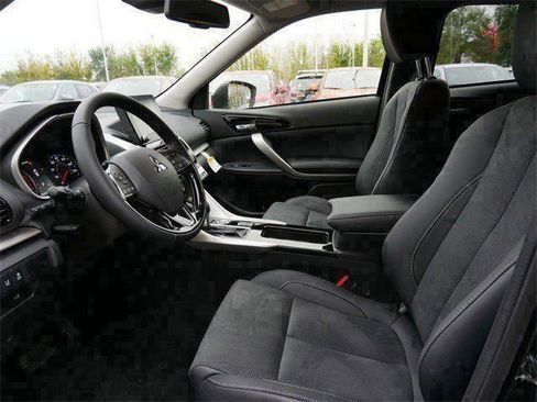 New 2026 Mitsubishi Eclipse Cross SE image 4