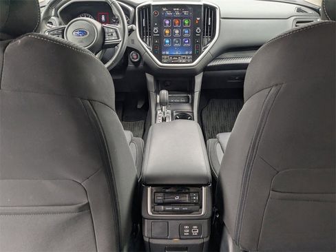 Used 2025 Subaru Ascent Premium image 33