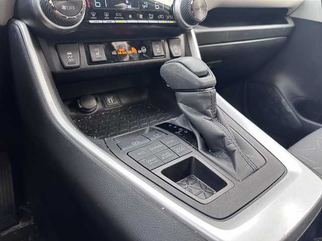 Used 2023 Toyota RAV4 XLE w/ Convenience Package AWD/4WD image 16