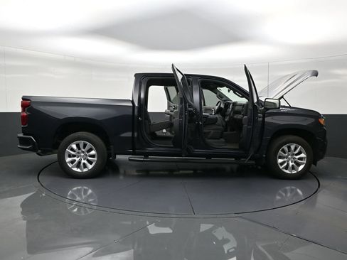 Used 2022 Chevrolet Silverado 1500 Custom RWD image 30