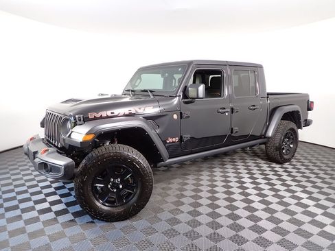 Used 2022 Jeep Gladiator Mojave w/ Cold Weather Group AWD/4WD image 9