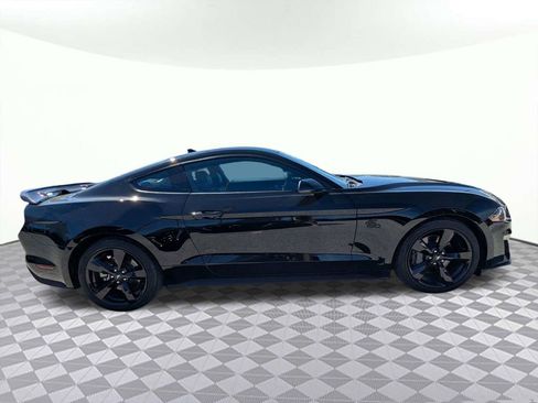 Used 2022 Ford Mustang GT Premium w/ Equipment Group 401A image 2