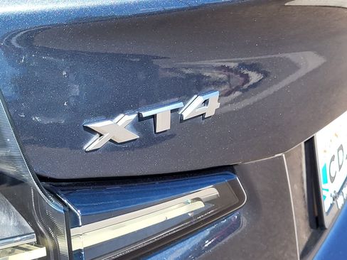 Used 2021 Cadillac XT4 Sport FWD image 11