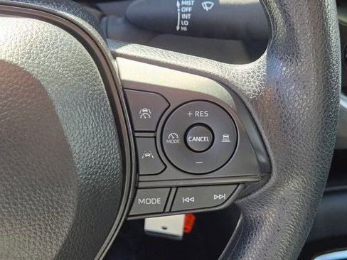 Certified 2025 Toyota Corolla LE image 24