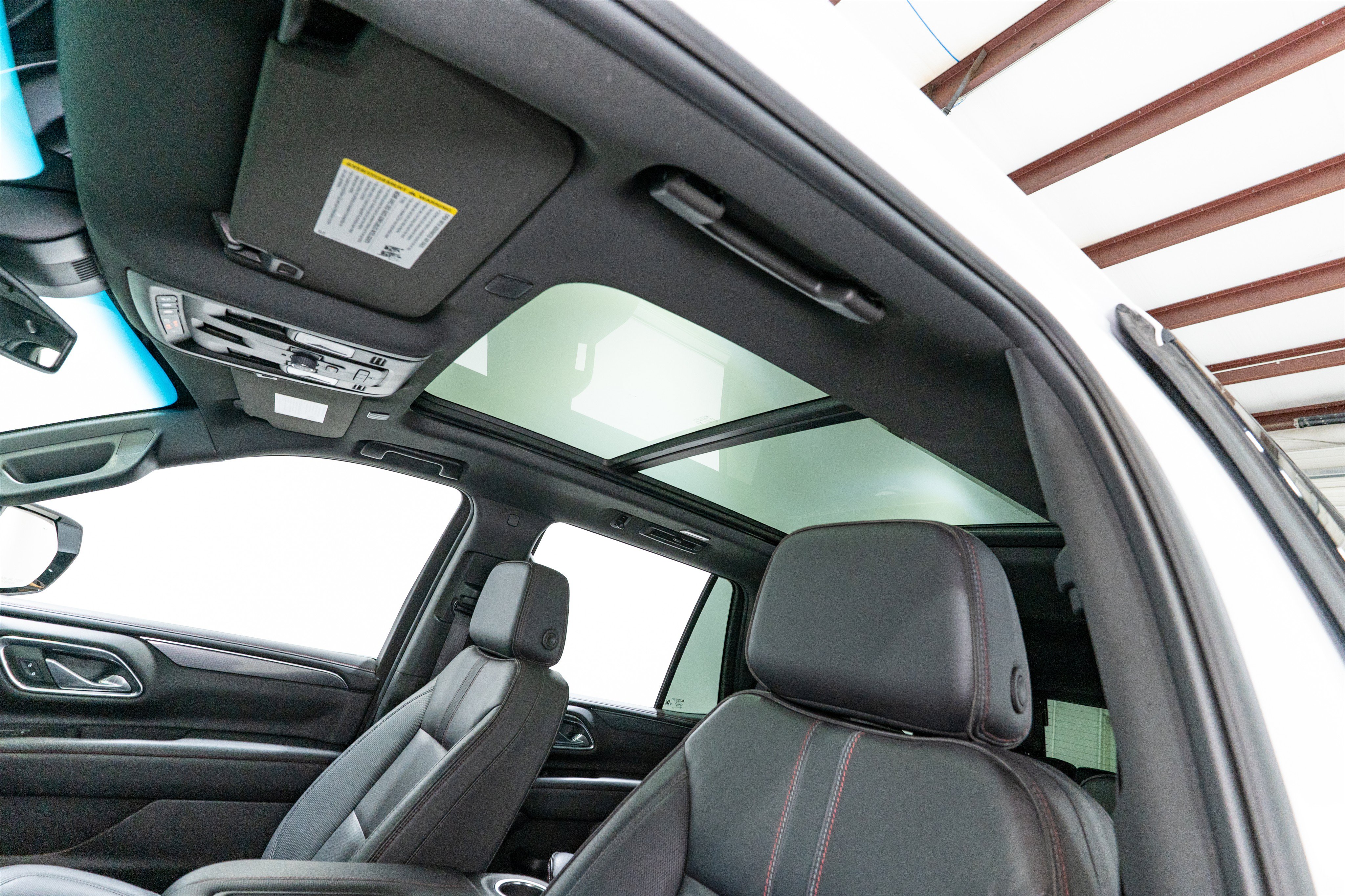 Used 2024 Chevrolet Tahoe RST w/ Luxury Package AWD/4WD image 16