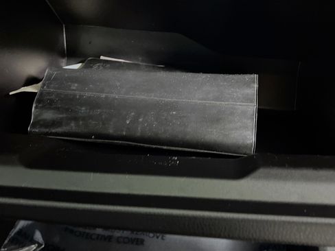 Used 2017 Toyota Corolla SE image 34