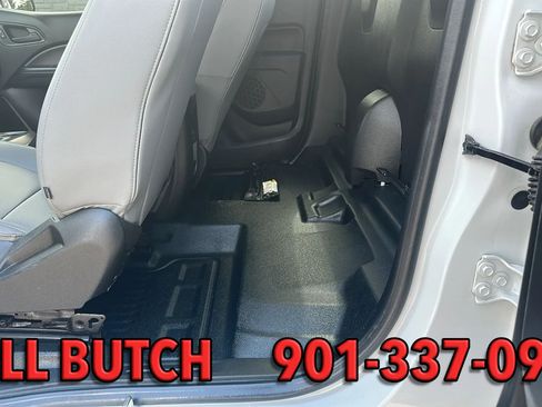 Used 2018 Chevrolet Colorado W/T RWD image 14