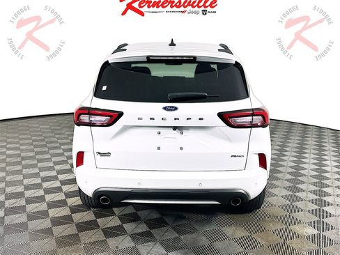 Used 2023 Ford Escape ST-Line w/ Tech Pack #1 image 6