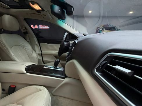 Used 2014 Maserati Ghibli S Q4 AWD/4WD image 35
