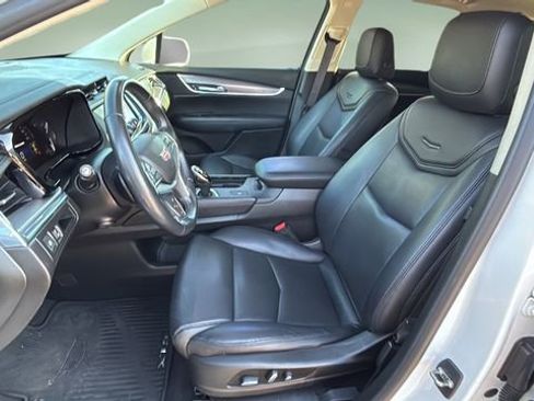 Used 2019 Cadillac XT5 Luxury image 17