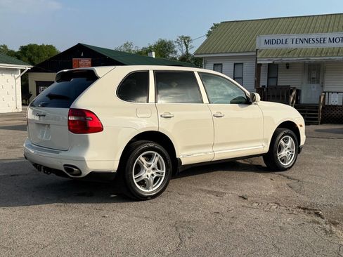 Used 2009 Porsche Cayenne AWD/4WD image 5