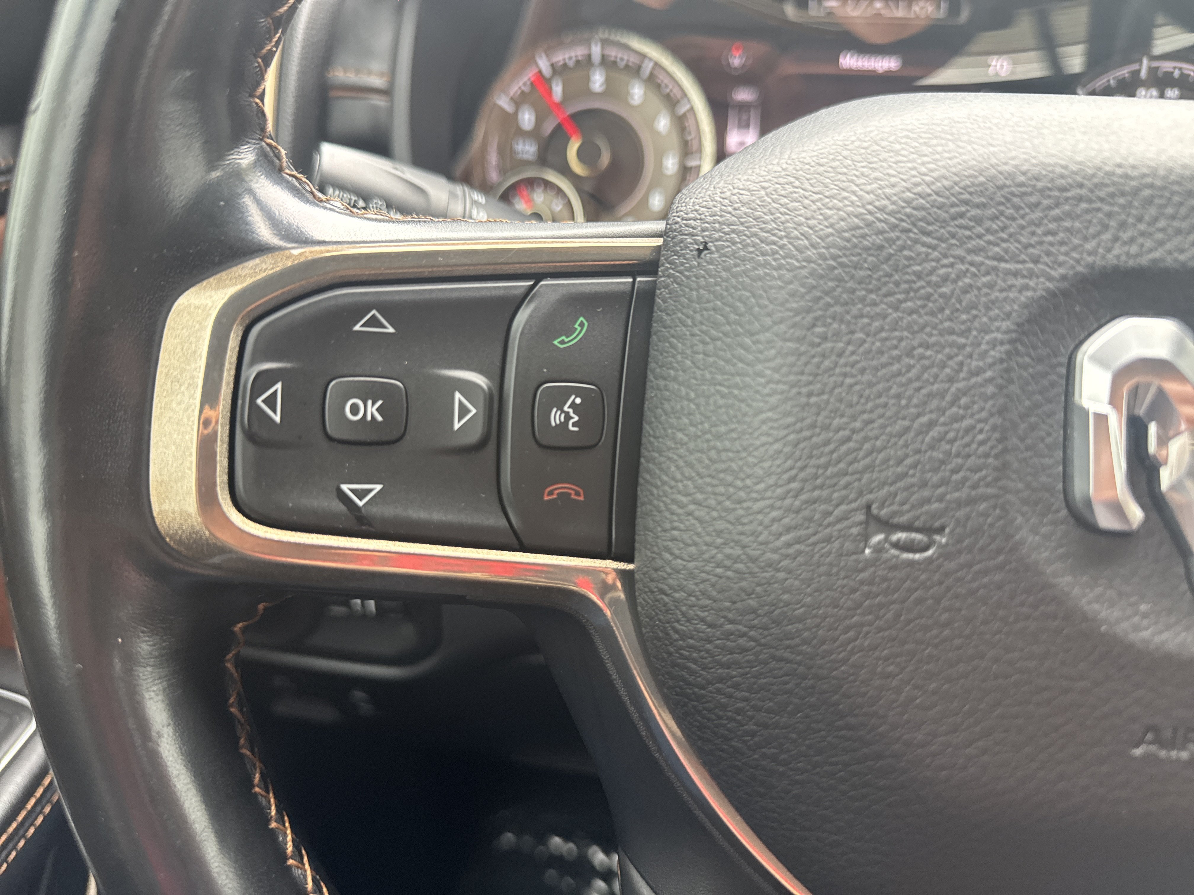 Used 2021 RAM 1500 Limited AWD/4WD image 19