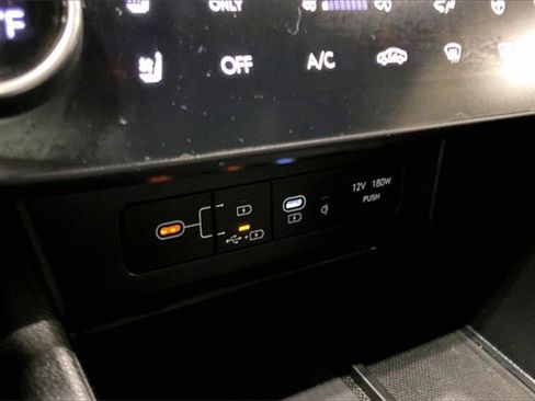 Used 2025 Hyundai Sonata Limited image 32