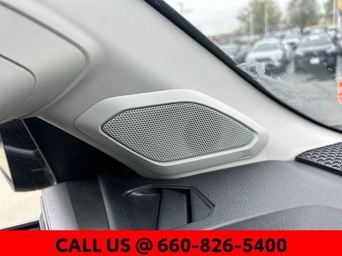 Used 2024 Toyota Tundra Limited image 24