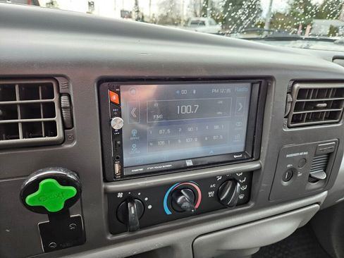 Used 2002 Ford F250 XLT image 19