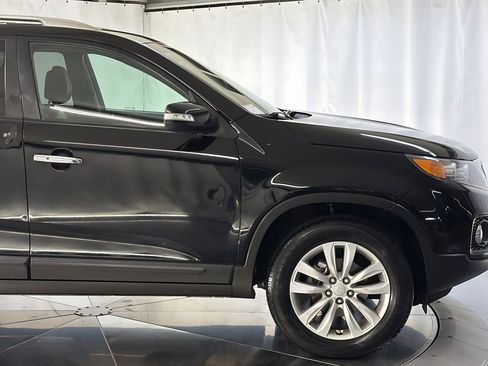 Used 2011 Kia Sorento EX w/ Premium Pkg FWD image 34