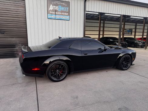 Used 2019 Dodge Challenger R/T Scat Pack w/ Widebody Package image 12