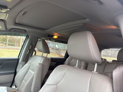 Used 2013 Honda Odyssey Touring image 7