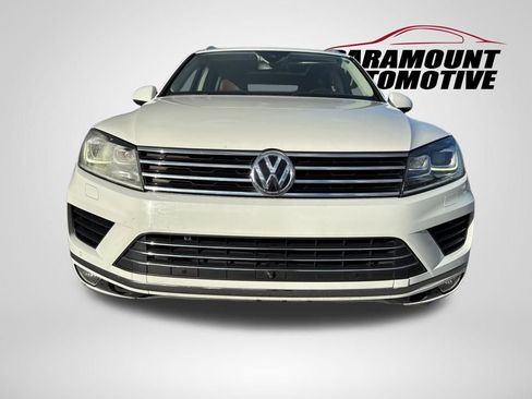 Used 2016 Volkswagen Touareg Executive image 2