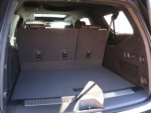 New 2026 Chevrolet Suburban RST w/ Advanced Technology Package image 28