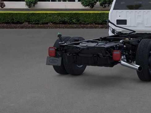 New 2025 Ford F350 XL w/ XL Chrome Package AWD/4WD image 21