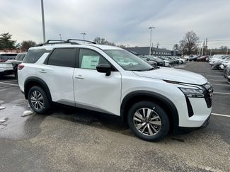 New 2026 Nissan Pathfinder SL video 1